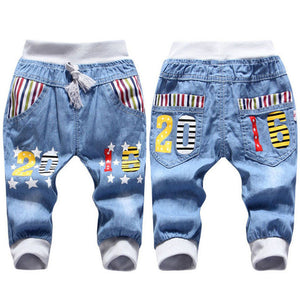 Hot Sale! 2016 New  Kids Jeans Elastic Waist Straight Bear Pattern Denim Seventh Pants Retail Boy Jeans For 2-5 Years WB142
