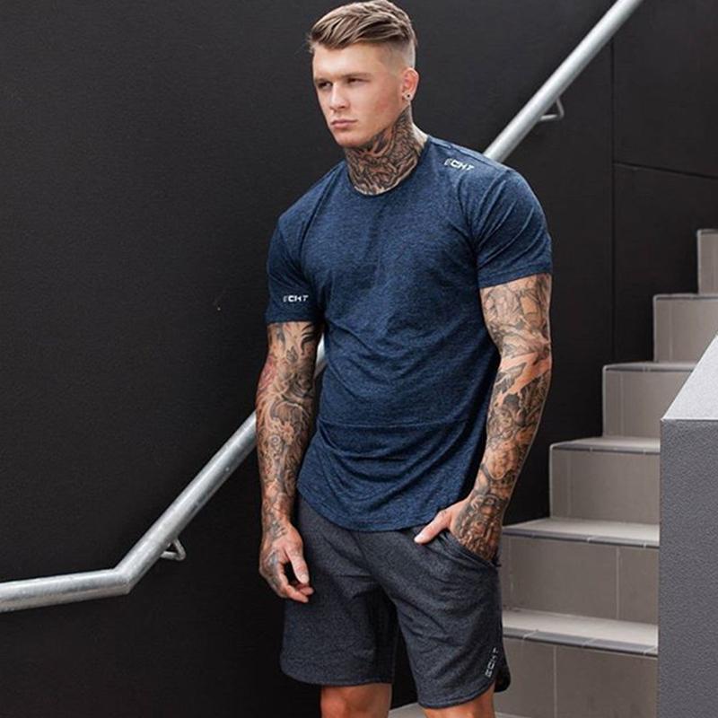 2018O-neck cottonT-shirt Stadium Stringer Man Body Engineers Bodybuilding And Fitness Crime Short Sleeve T-shirt Slim-type